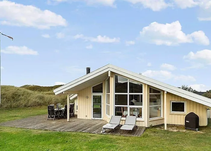 Bl1661-saltum-klitrosevej-11 *